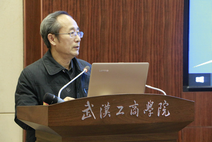 必赢优惠y272net物流学院院长张培林讲话 摄影：向慧_副本.JPG